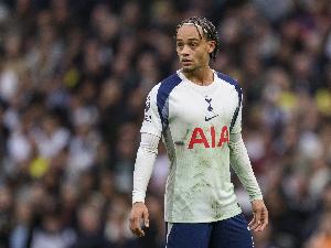 西蒙斯：今晚我们会享受胜利，然后从明天开始专注于对阵曼联